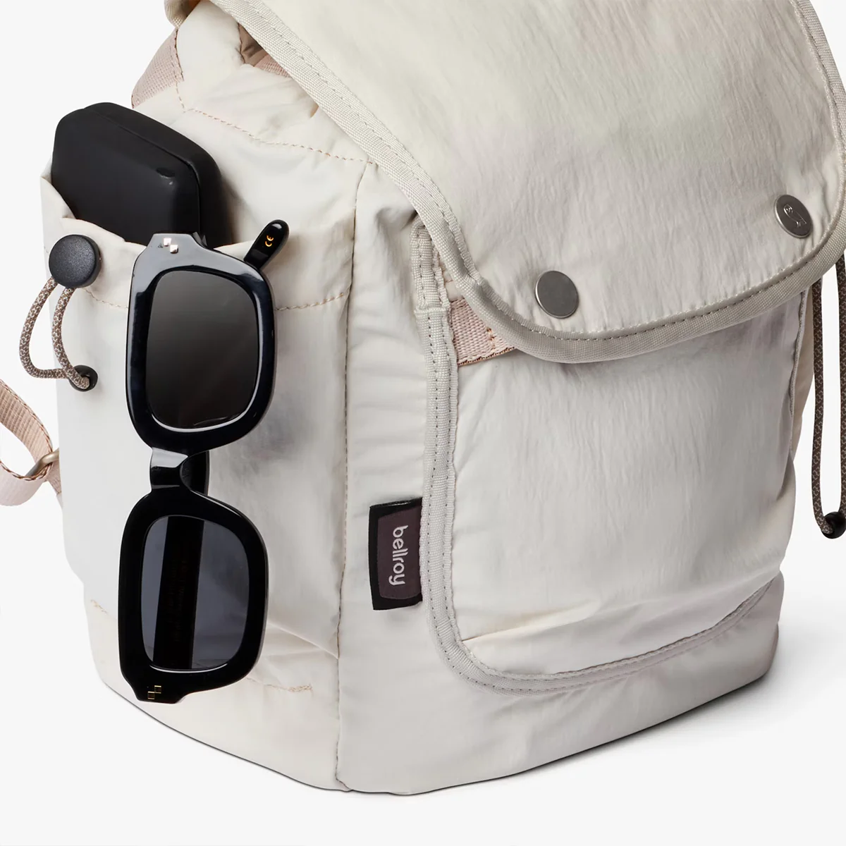 Bellroy Cinch Minipack Oat - Image 3