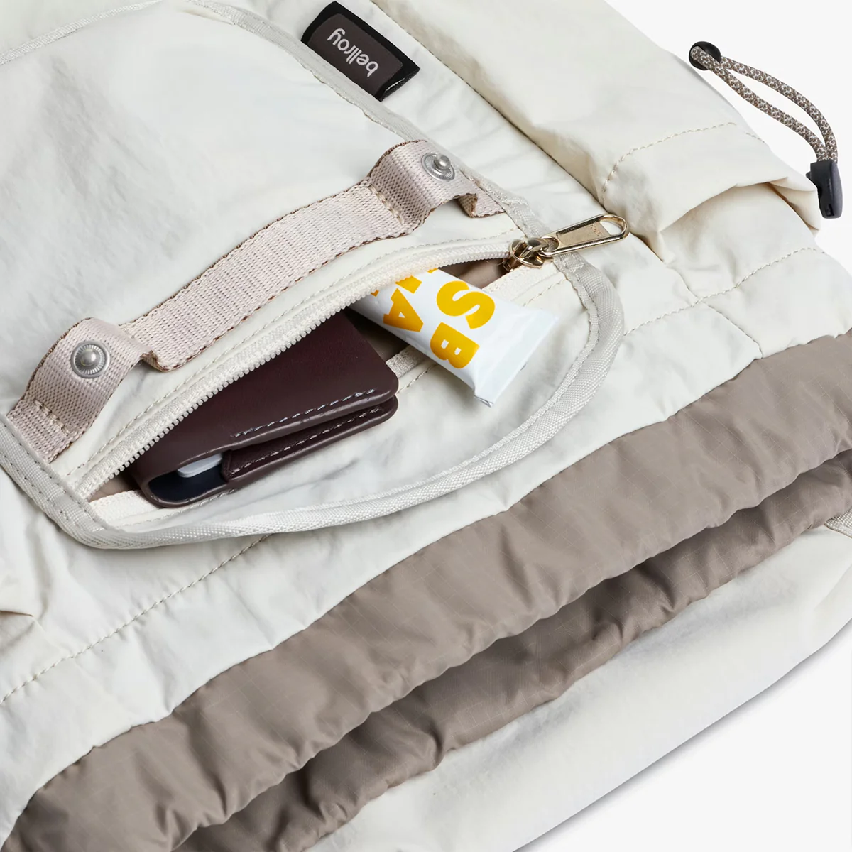 Bellroy Cinch Minipack Oat - Image 4