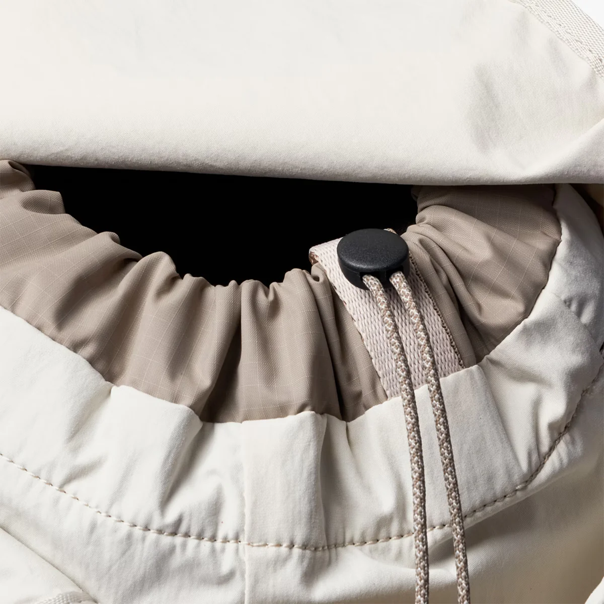 Bellroy Cinch Minipack Oat - Image 6