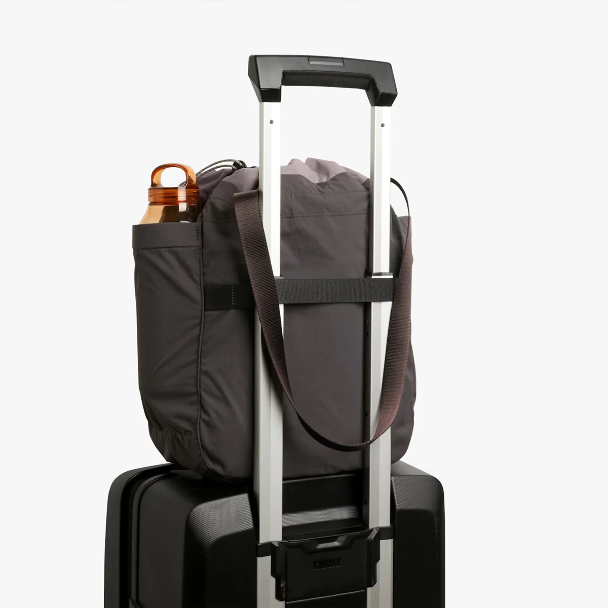 Bellroy Cinch Tote Charcoal - Image 7