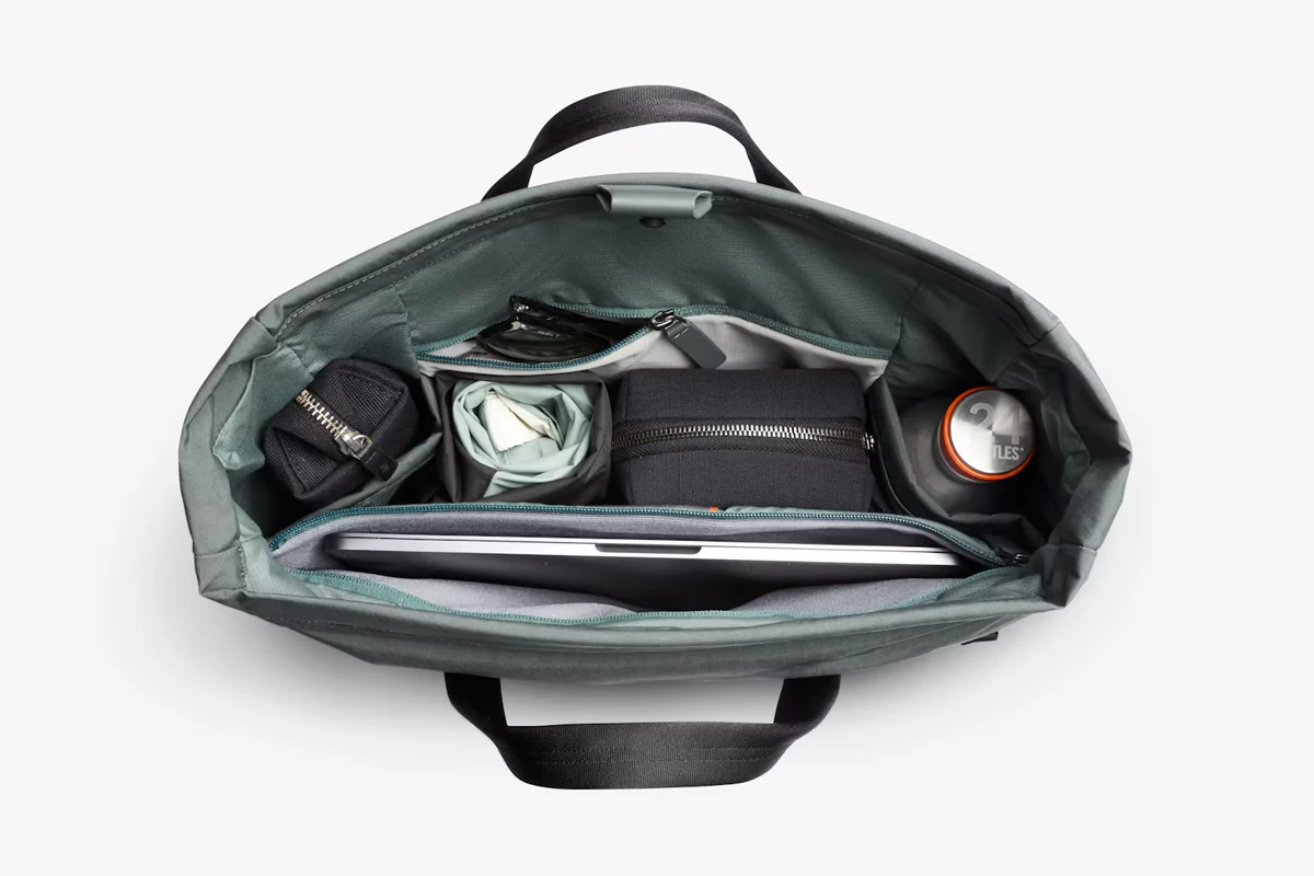 Bellroy Tokyo Messenger Bag 14" Everglade - Image 3