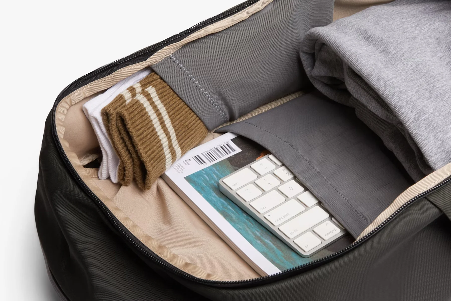 Bellroy Transit Workpack 20L Olive - Image 7