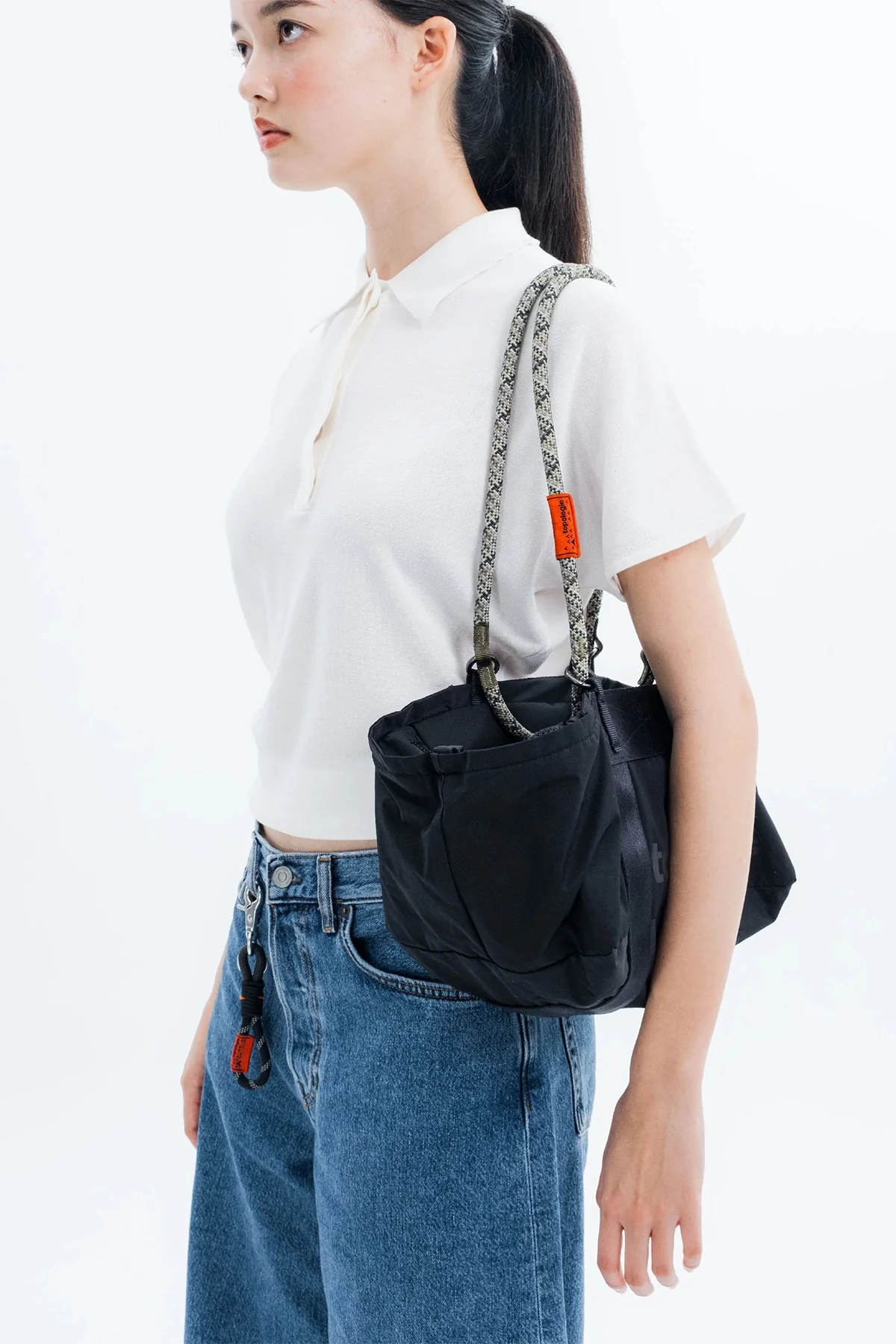 Topologie Summit Duffle Small Black Tech Sateen - Image 3