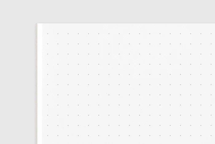 TRAVELER'S notebook Passport 014 Dot Grid - Image 4